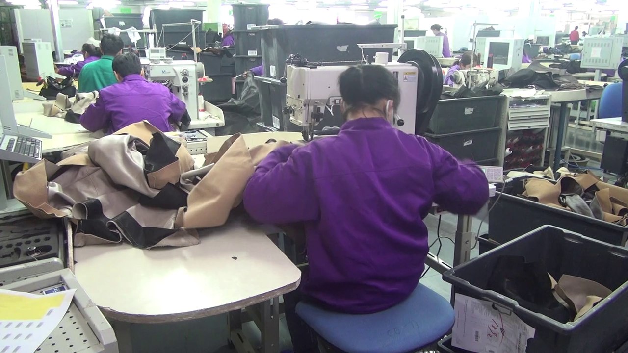 205-370 Machine à coudre canon pour meubles et canapés avec surpiqûres décoratives