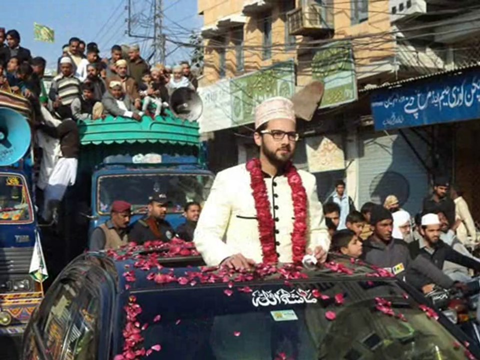 jaloos Eid milad un Nabi (SAW) - gujrat 2014 pir syed saeed ahmad shah gujrati