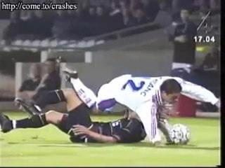 Henrik Larsson Breaks Leg