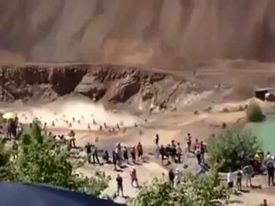 Amazing - Can anyone tell me where is this --- seems old but stunning