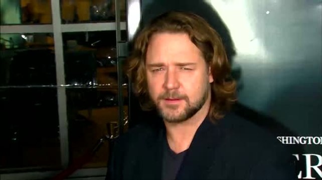 Le Pape François annule son rendez-vous avec la star de Noé, Russell Crowe