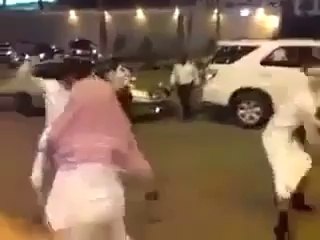 Arab Fight Fanny Video-Tezabi Video