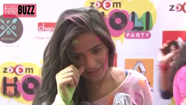 HOT Poonam Pandey's HOLI CELEBRATION at Zoom Holi Party 2014