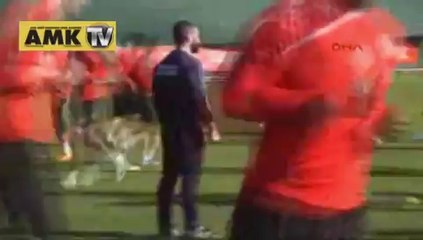 Fuat Çapa Antalyaspor ile ilk antrenmana çıktı