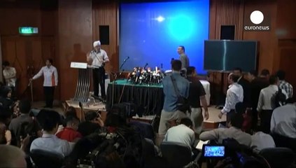 Malezya uçağı gizemini koruyor