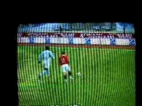 Reprise de volée acrobatique à PES6