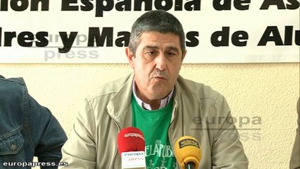 CEAPA pide que no se compren nuevos libros