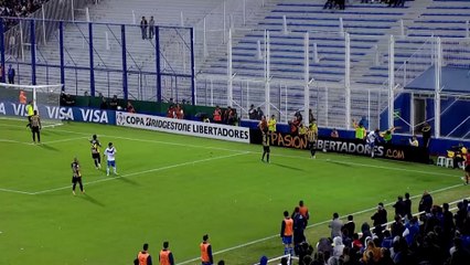 Copa Libertadores - Pratto lesiona involuntariamente a un suplente del rival