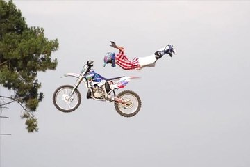 DC Shoes presents Charles Pagès Keeps Training