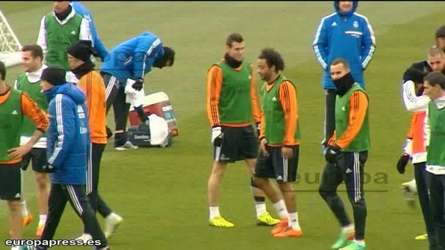 Jesé, que será baja 6 meses, recibe apoyo