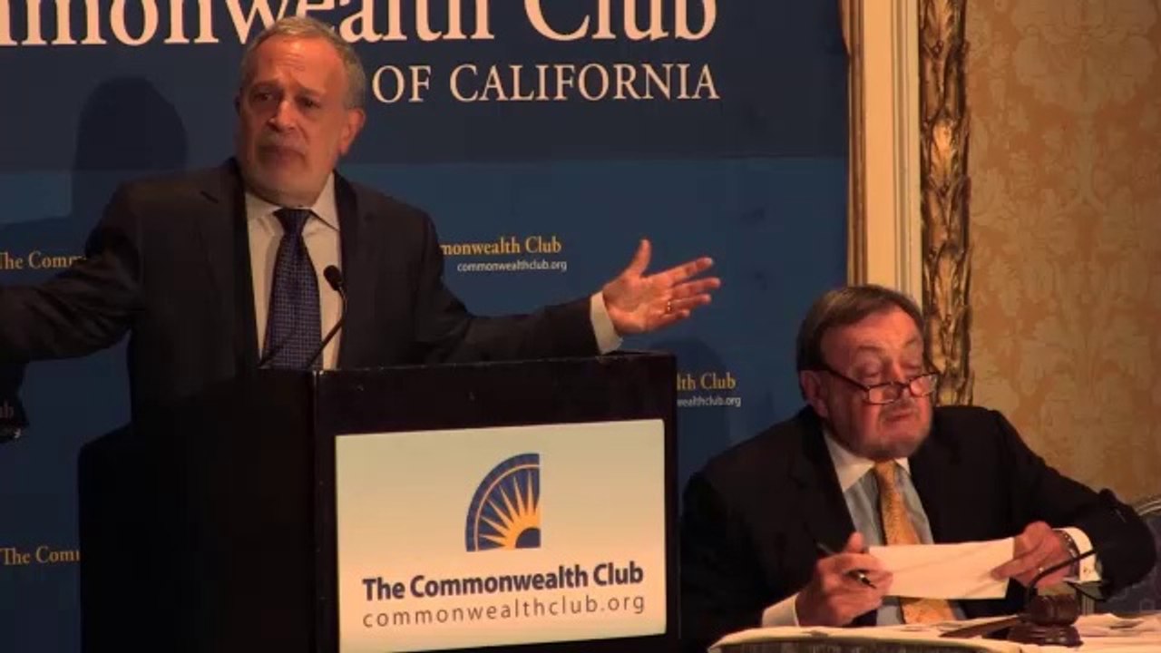 Robert Reich: Keynesians vs Austerity