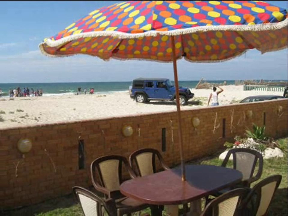 شاليه هايديلوكس للبيع أو للايجار على رمال البحر مباشرة الأسكندرية العجمى