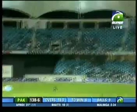 Pak vs SriLanka 1st T20 in Dubai Last 2 Overs and Pak Winning Mom