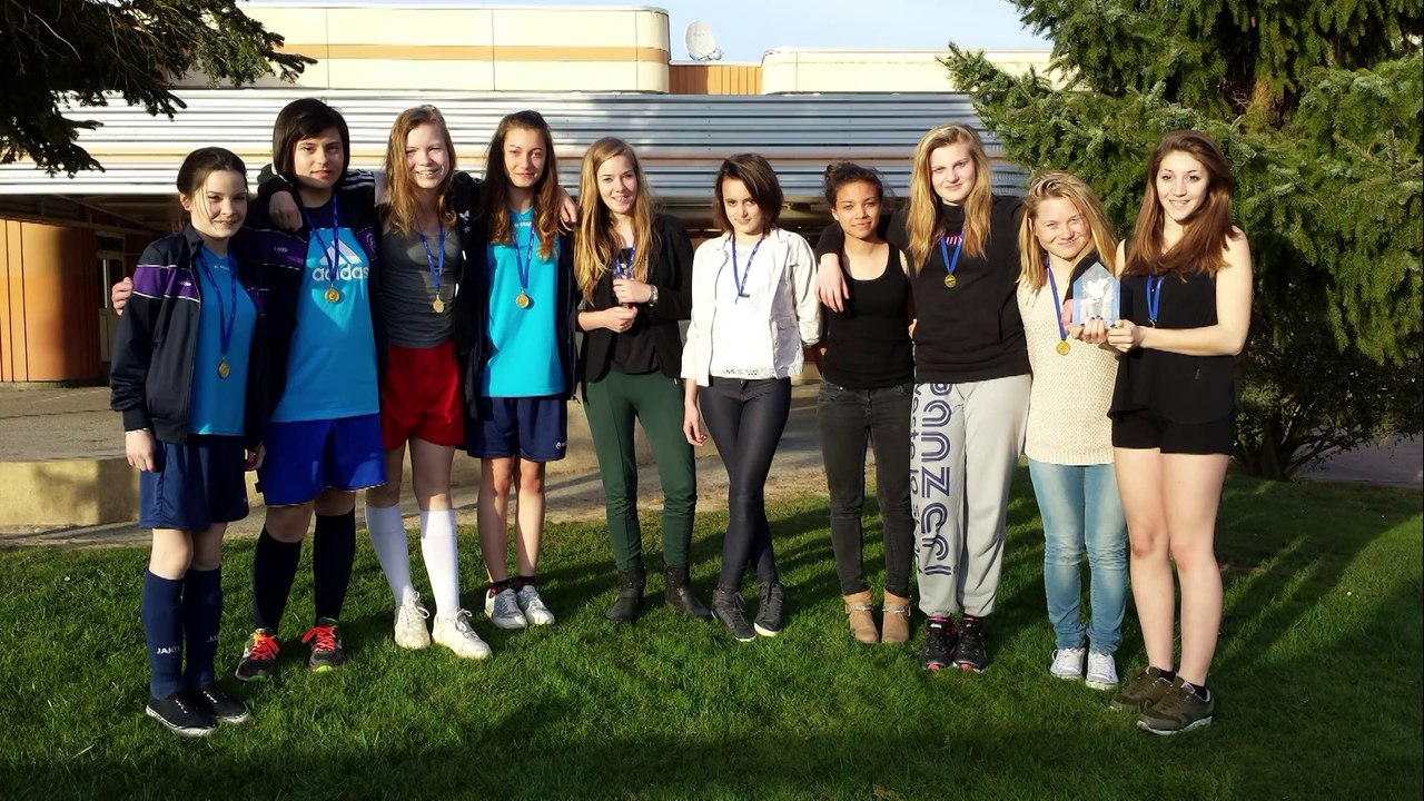 UNSS FFF MINIMES FILLES THIBERVILLE PAS SI SERIEUSES