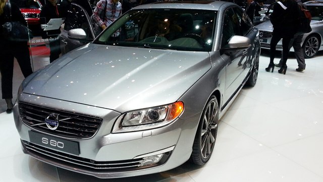 2014 Volvo S80 Facelift Launched In India For Rs 41.35 Lakh !