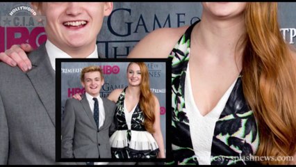 Game Of Thrones Season 4 -- The Red Carpet (EXCLUSIVE)