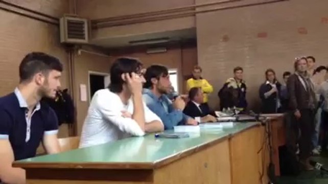 Mauri risponde alle domande dei bambini