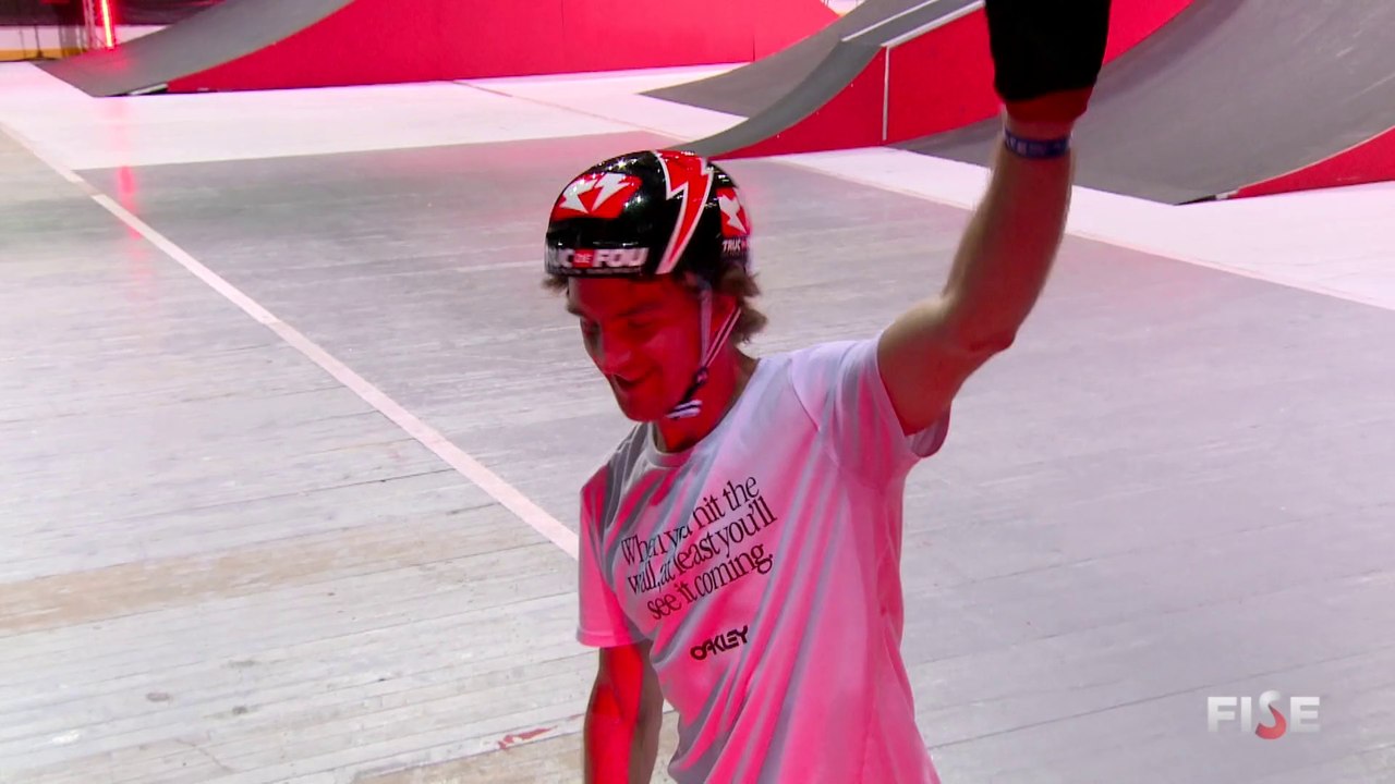 World first by JB Peytavit - wallride to bike flip - at FISE Xperience Marseille