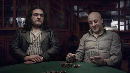 Perde sa voiture au poker! Avec un bonus à l’intérieur... Hilarant!