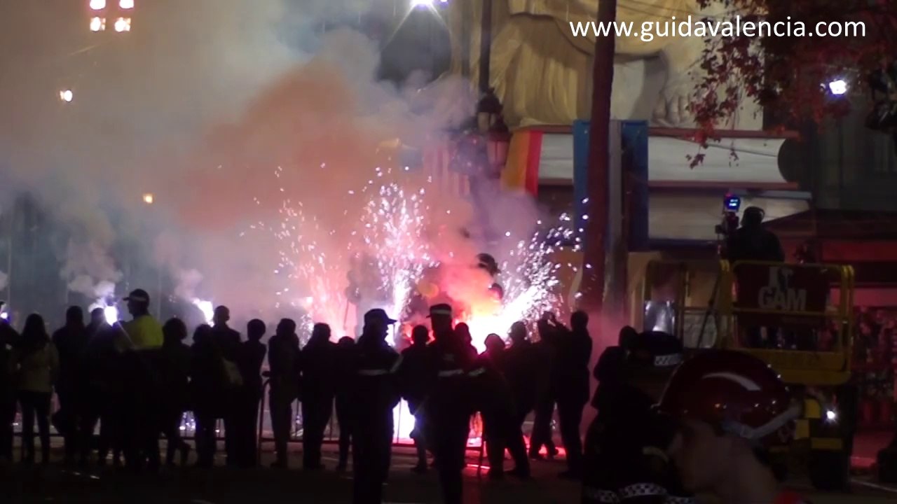 La noche de la Cremá 2014  - Las fallas Valencia