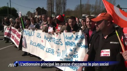 La Redoute: les salariés manifestent