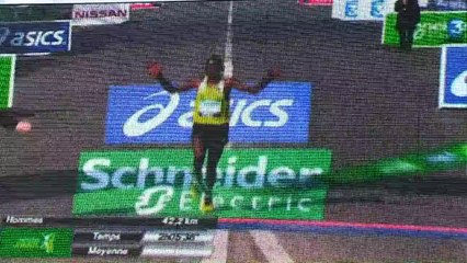 La Course - Schneider Electric Marathon de Paris 2013