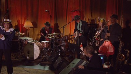 Hugh Laurie - Send Me To The 'Lectric Chair (Live On The Queen Mary)