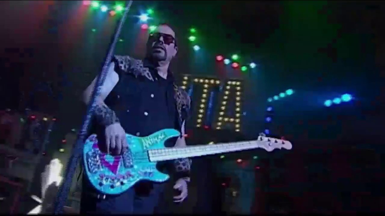 I saw Mommy Kissing Santa Claus