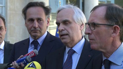 Ecoutes: Hollande favorable à une amélioration du système, selon des avocats