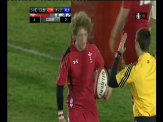 Le Gallois Angus O'Brien s’offre le pire coup de pied de pénalité de l’année