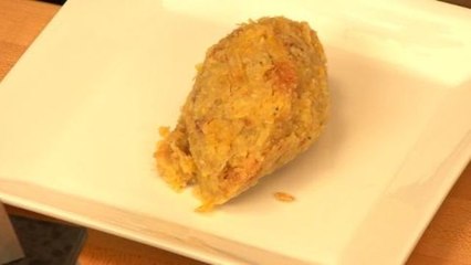 Around the World in 80 Dishes - How to Make Puerto Rican Mofongo
