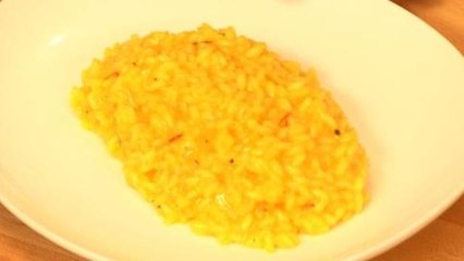 Around the World in 80 Dishes - How to Make Risotto Milanese
