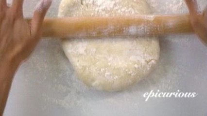 Epicurious Essentials: Cooking How-Tos - How to Roll Out Cookie Dough
