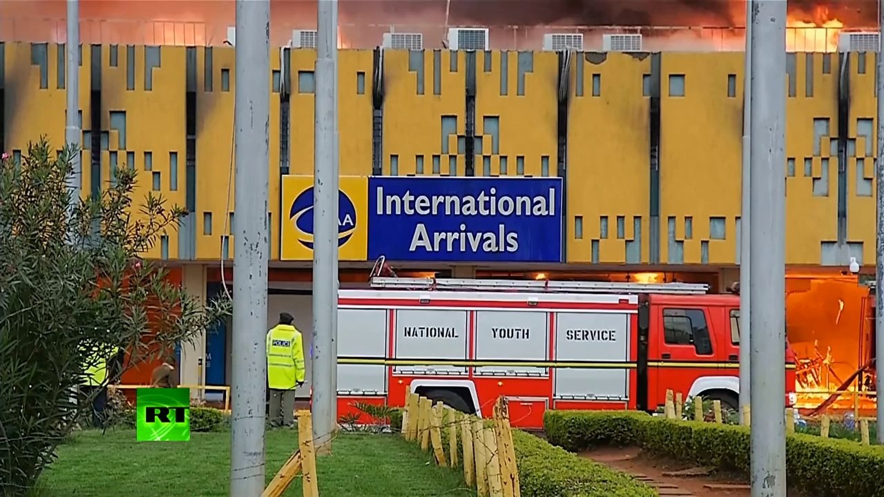 Video: Massive fire engulfs Nairobi intl airport forcing closure