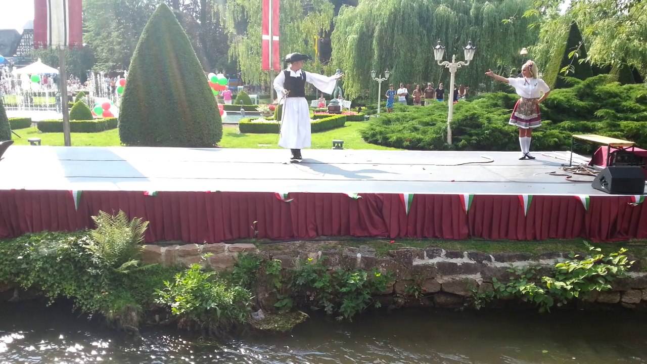 Ostor Show (Whips Show ) Florian Lica Europa-Park Ungarisches Festival 2013