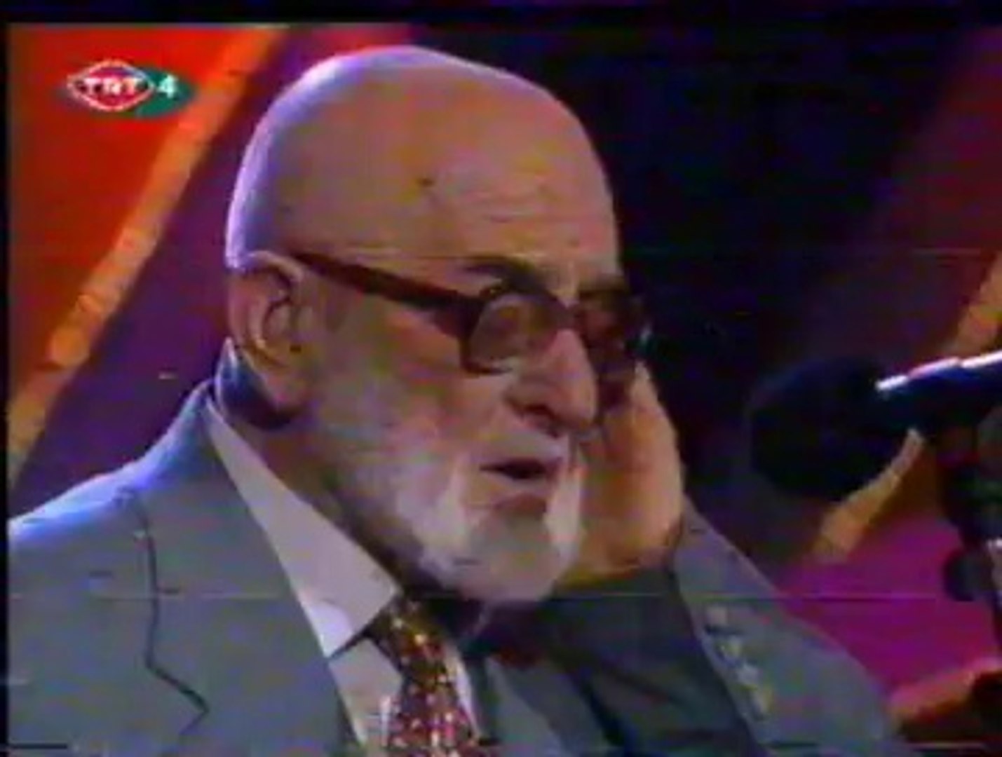 Onlayn biseksual porno