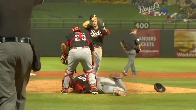 WATCH: Chapman's Injury, Reds' Update