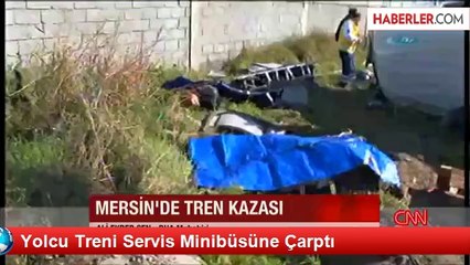 Yolcu Treni Servis Minibüsüne Çarptı