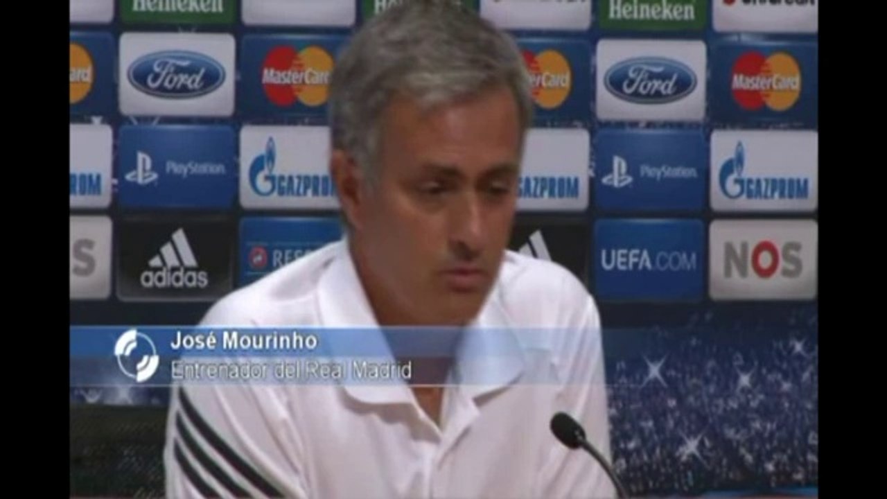 Deportes / Fútbol; Real Madrid, Mou: '¿Preguntas a un portugués de política catalana?'