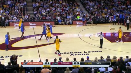Kevin Durant prend une technique pour avoir trop chambré après un dunk