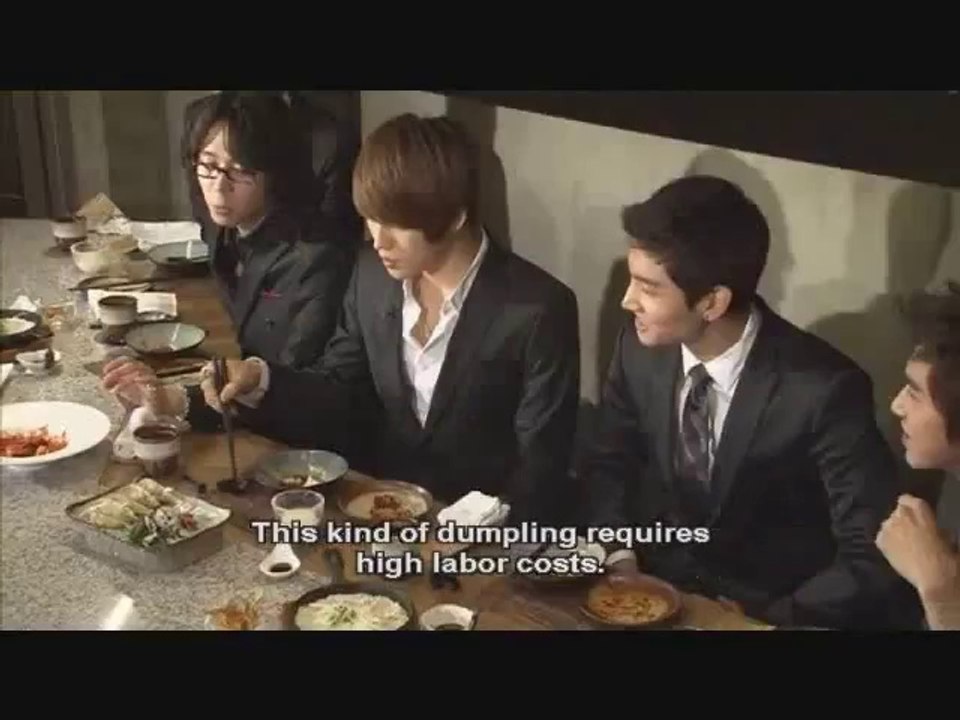 [끌올] TVXQ at E-Table 1 of 3