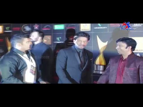 SRK Symbol Of Love | Bollywood News | Latest B-Town News | Bollywood Celebs