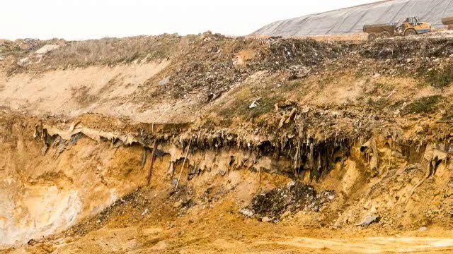 Ondec #VideoCHOC : transfert de déchets decharge COVED de Champigny