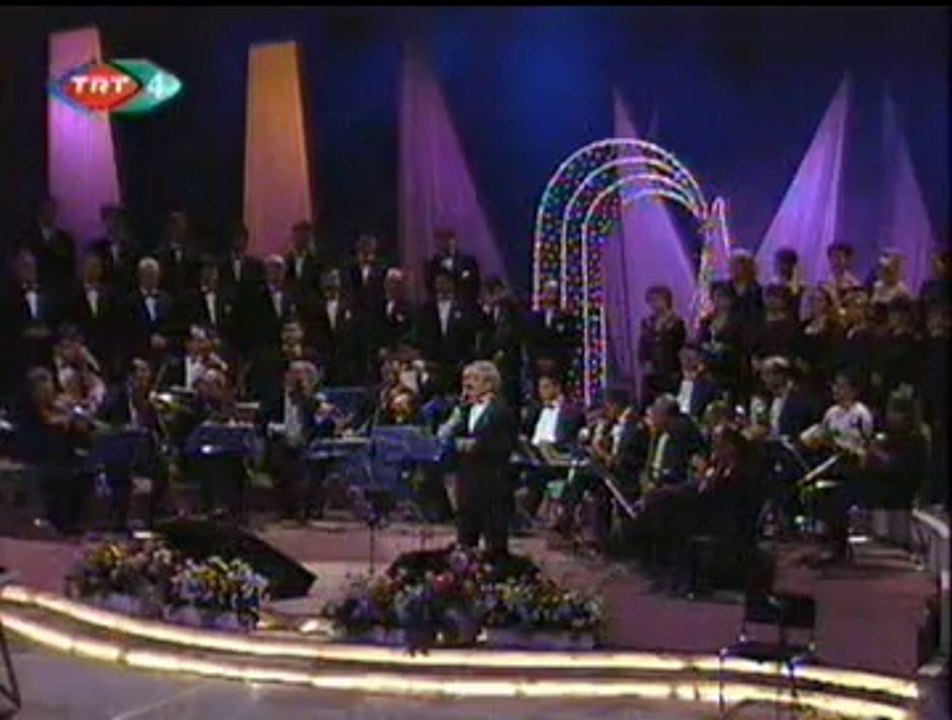 İsmail OLGAY-Şen Gözlerine Neş’e Veren Bir Çiçek Olsam