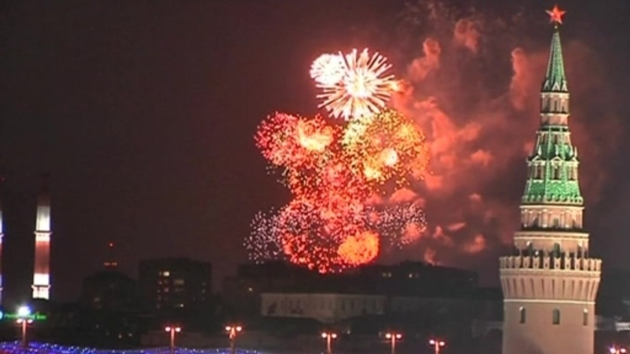 Russians celebrate Crimea annexation