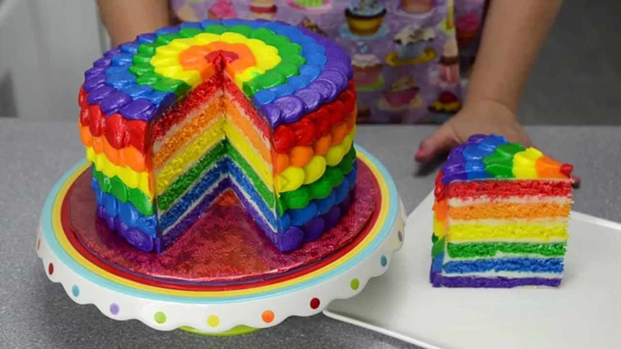 Rainbow Cake_ How to Make a Rainbow Cake