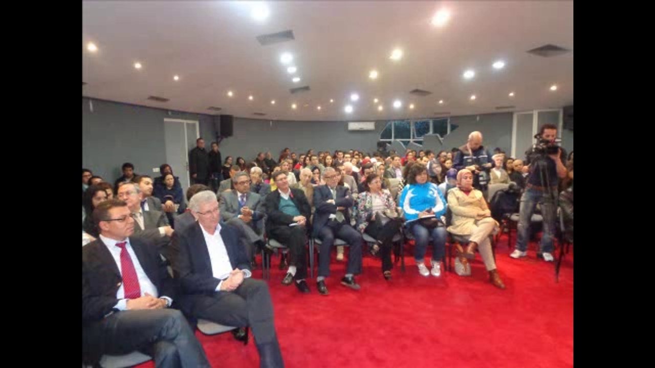 Mr .Karim Ghellab  à  HEM Rabat...  Elus de la nation,  Gouvernement L’Hémicycle en Débat