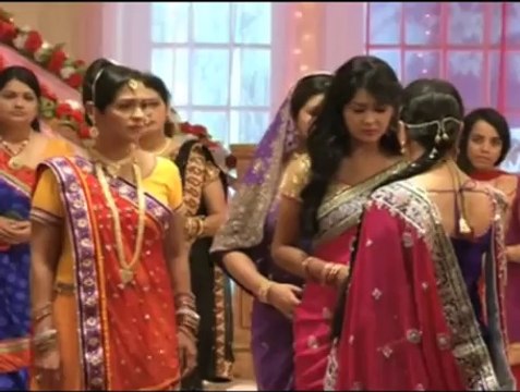 Aur Pyaar Ho Gaya : Ritesh misbehaves with Avni - IANS India Videos