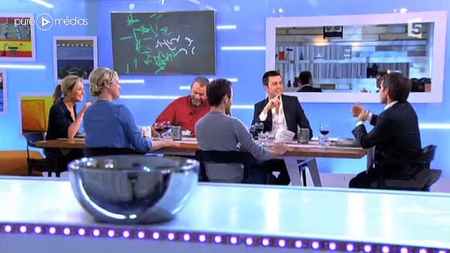 La blague interminable de David Pujadas dans C à vous