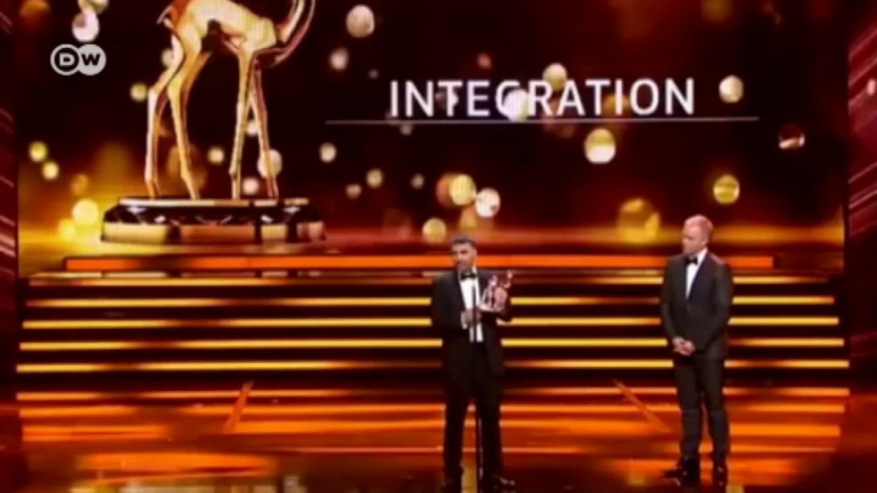 Kicken in der Nacht | Kick off!